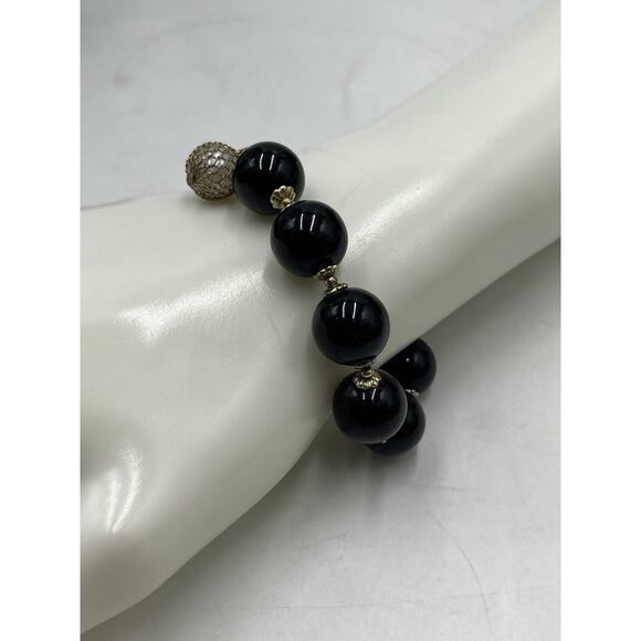 Betsey Johnson Whistle Red Lips Black Beads Black Beads Bow Stretch Bracelet - Picture 9 of 16